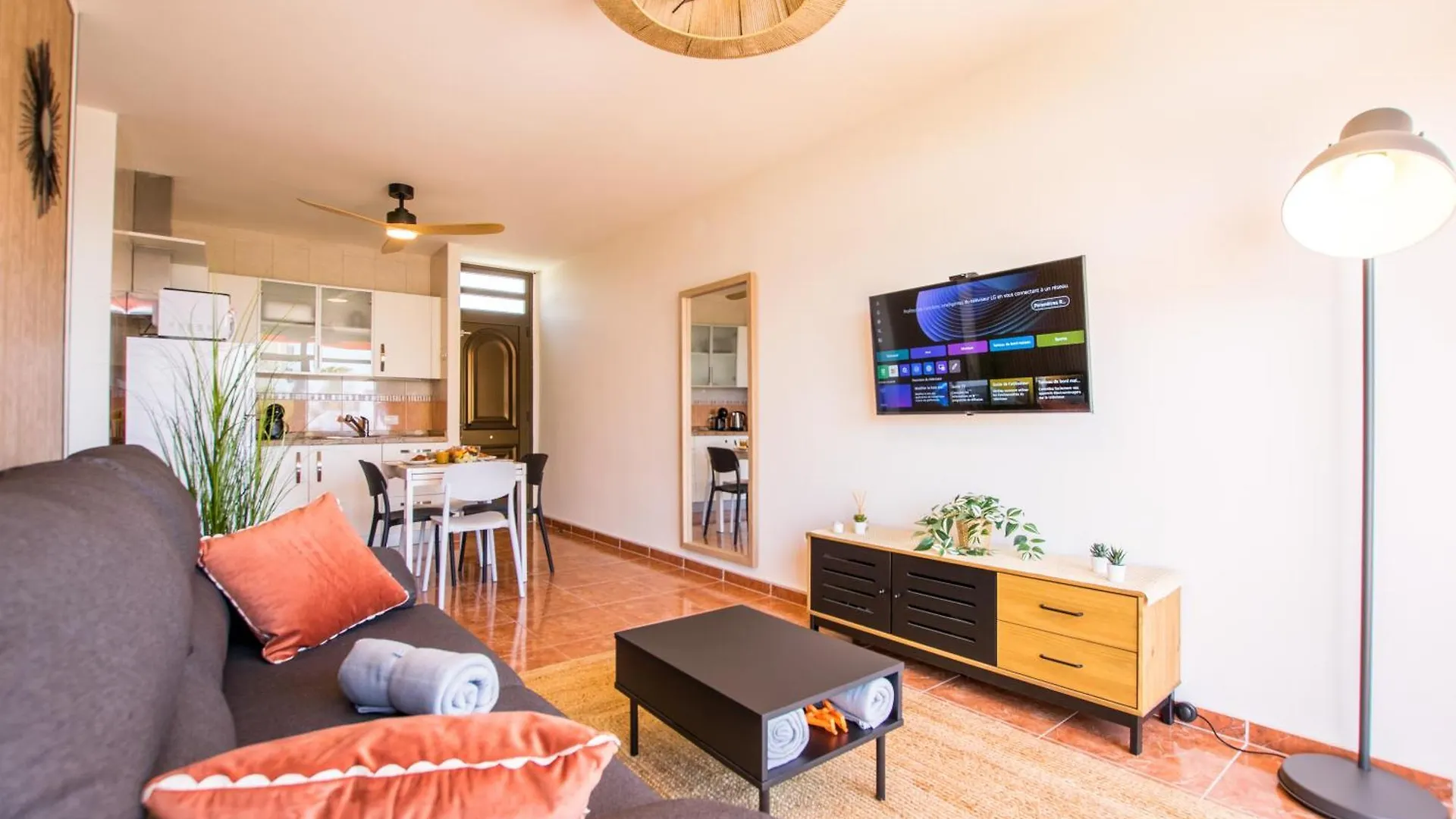 Las Americas Sea View - Tenesol Rentals Arona